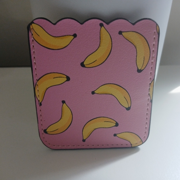 SOLD :) Banana Sticker Pocket - Picture 5 of 6